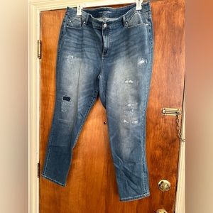Chico’s Women’s size 16 (3) distressed jegging